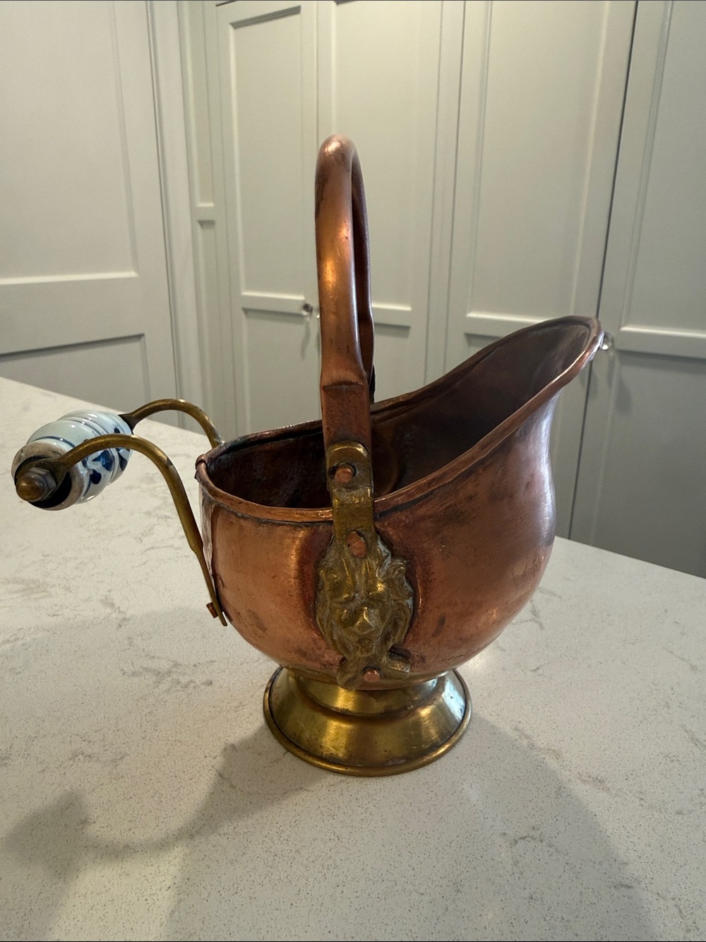 Vintage Copper Coal Ash Scuttle Bucket w/Lion Heads, Delft Blue Porcelain Handle